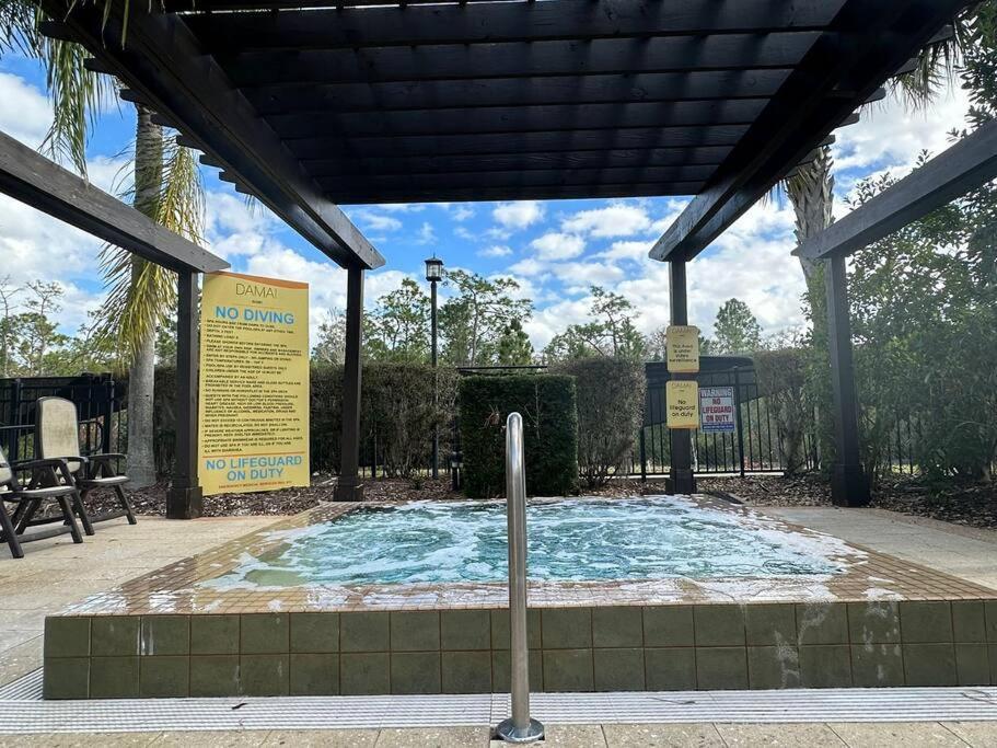 Cozy & Elegant 4Br Enchanted Townhouse - 1 Mile To Disney With Resort Pool, Gym, & Jacuzzi Орландо Экстерьер фото