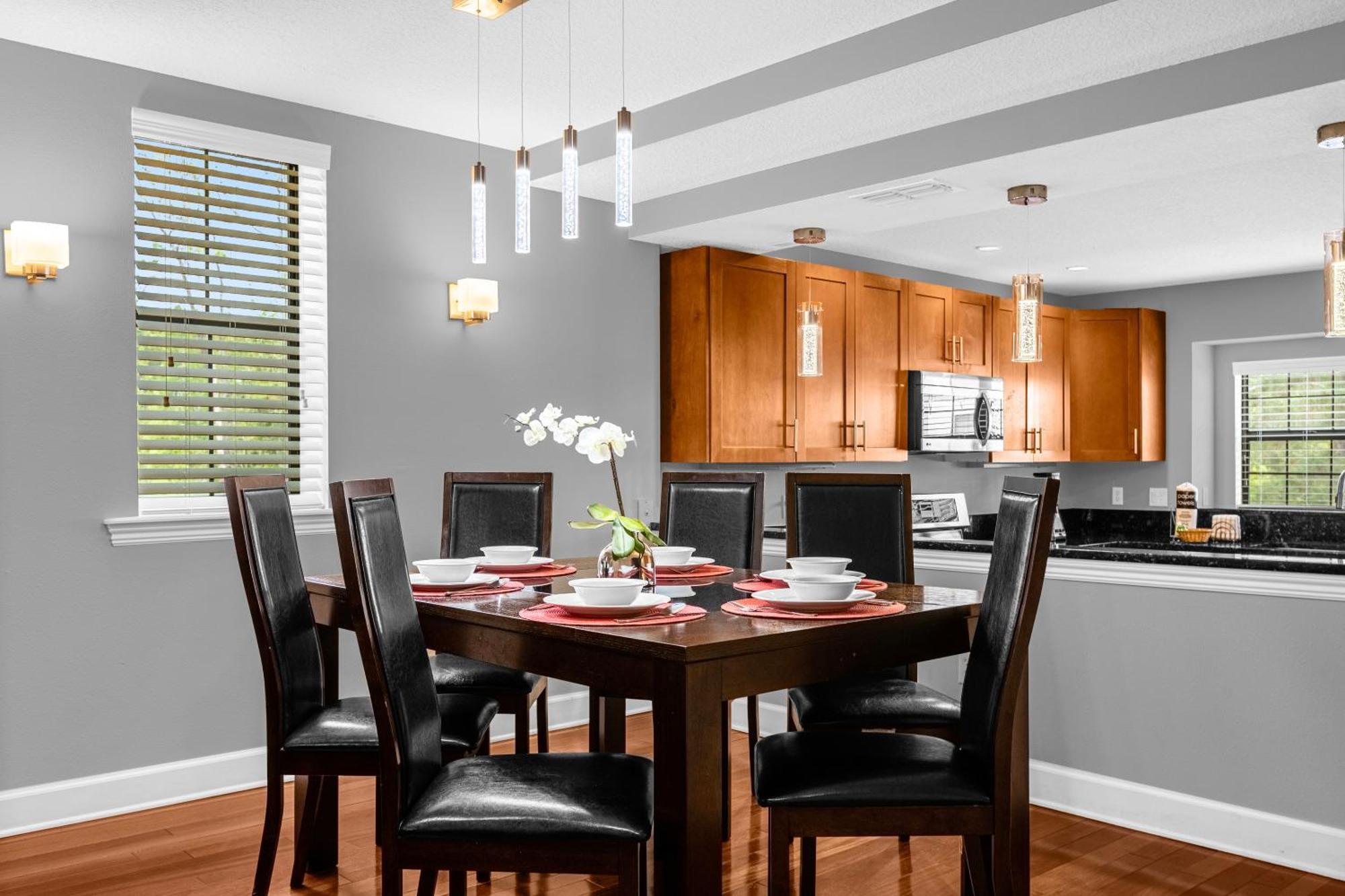 Cozy & Elegant 4Br Enchanted Townhouse - 1 Mile To Disney With Resort Pool, Gym, & Jacuzzi Орландо Экстерьер фото