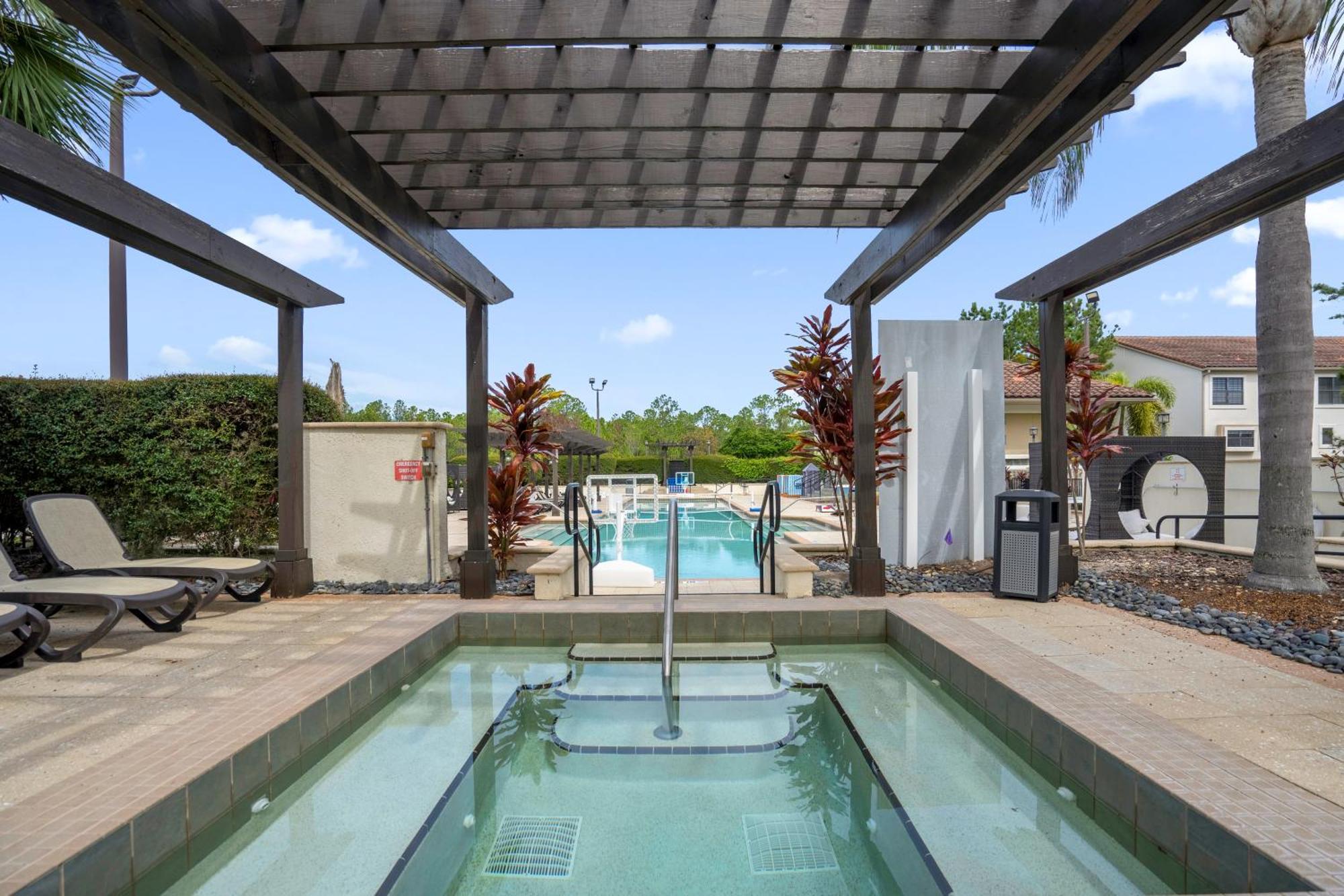 Cozy & Elegant 4Br Enchanted Townhouse - 1 Mile To Disney With Resort Pool, Gym, & Jacuzzi Орландо Экстерьер фото