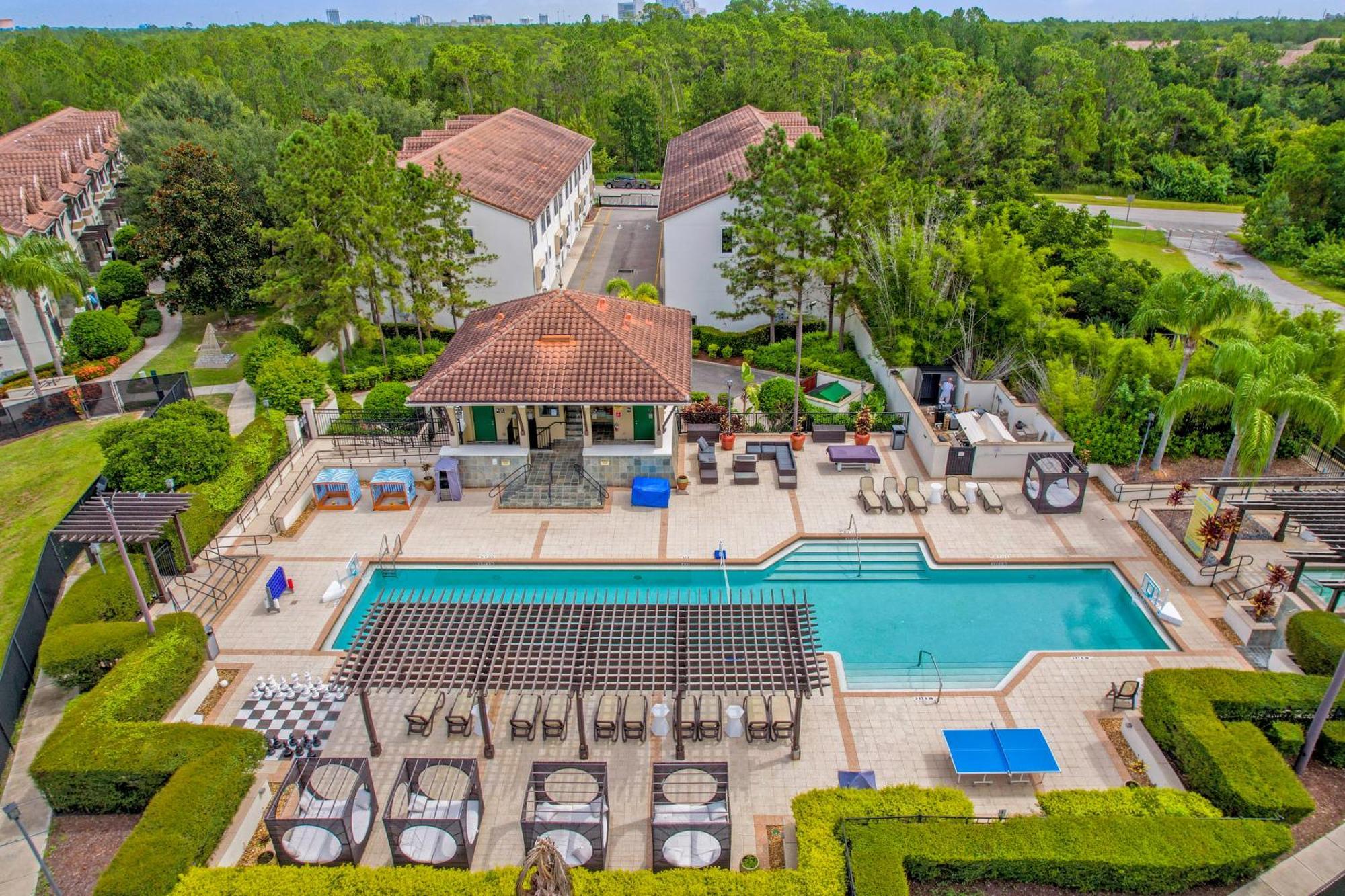 Cozy & Elegant 4Br Enchanted Townhouse - 1 Mile To Disney With Resort Pool, Gym, & Jacuzzi Орландо Экстерьер фото